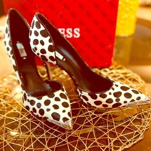 Heels***Guess***
